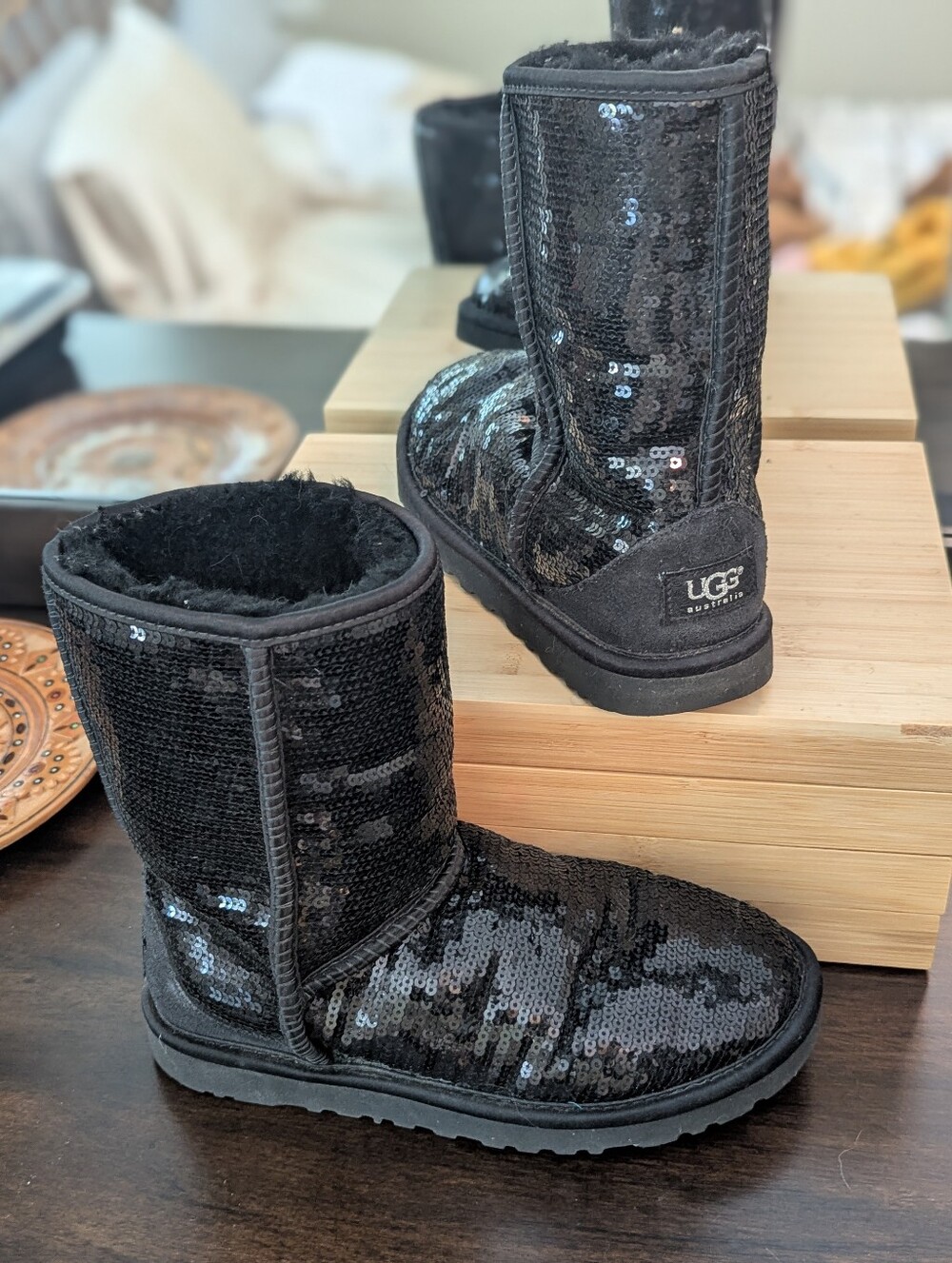 UGG Black Sequin Sparkle Classic Short Boots Size 5